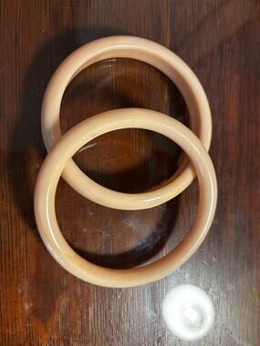Vintage Cream and Tan Bangle Bracelets